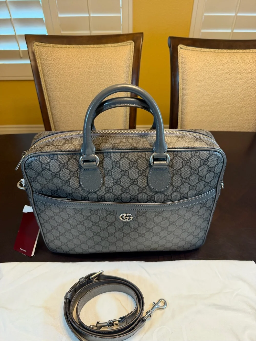 New Authentic Gucci GG Supreme Logo Ophidia Messenger Bag Briefcase Gray Medium